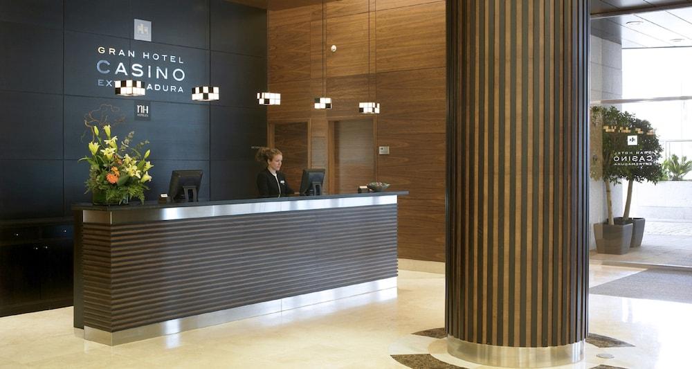 Nh Gran Casino De Extremadura