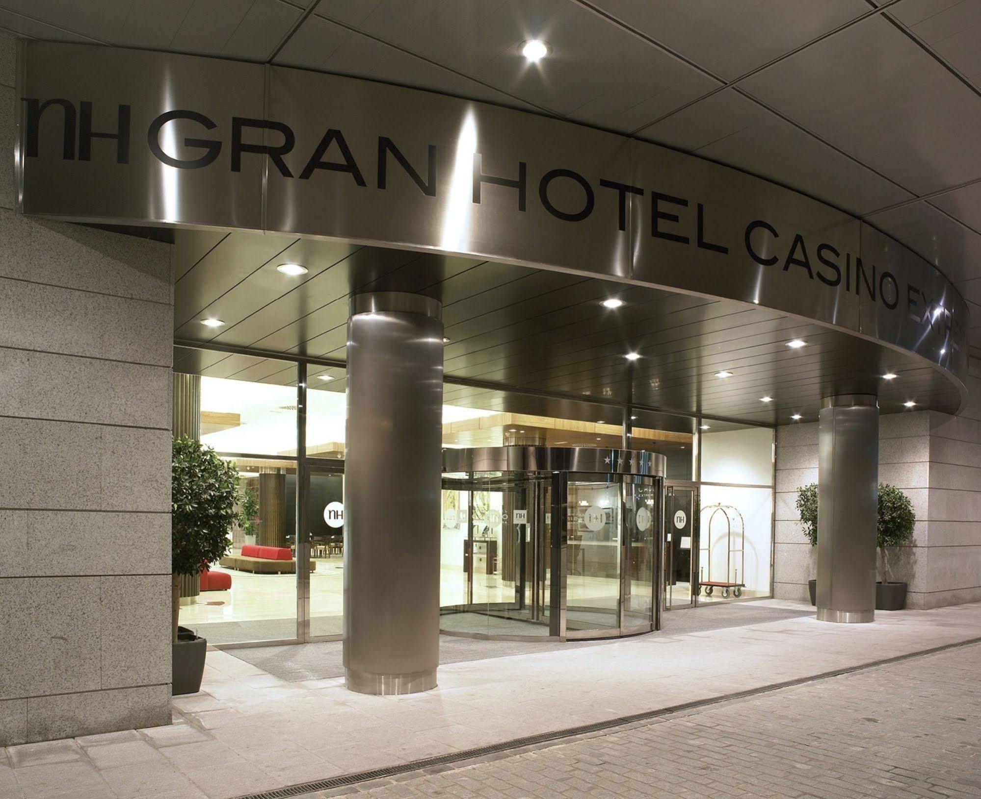 Nh Gran Casino De Extremadura